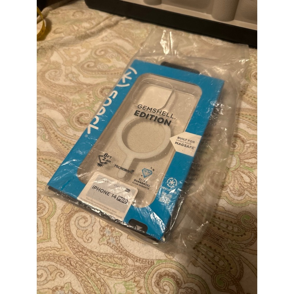 iPhone‎ 14 Pro Speck Phone Case Gemshell
